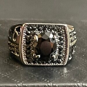 Rhinestone Statement Ring Gothic Edgy Square Halo Size 6.5
